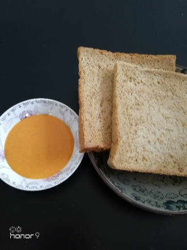 咸蛋黃吐司夾心，是吐司類產(chǎn)品的發(fā)展方向